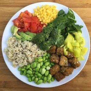 Plant protein plate