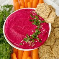 Beetroot hummus