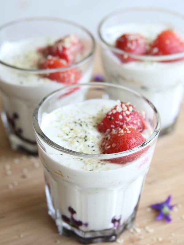 Cashew yogurt