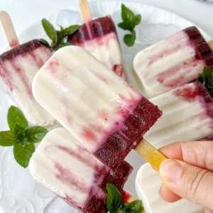 Coconut blueberry popsicles